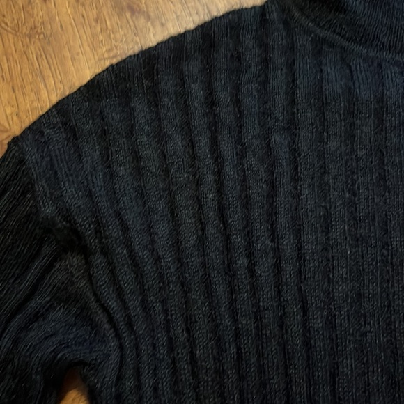 EC size XS Banana Republic Black Oversized Mohair Blend Turtle Neck Sweater - Picture 3 of 7